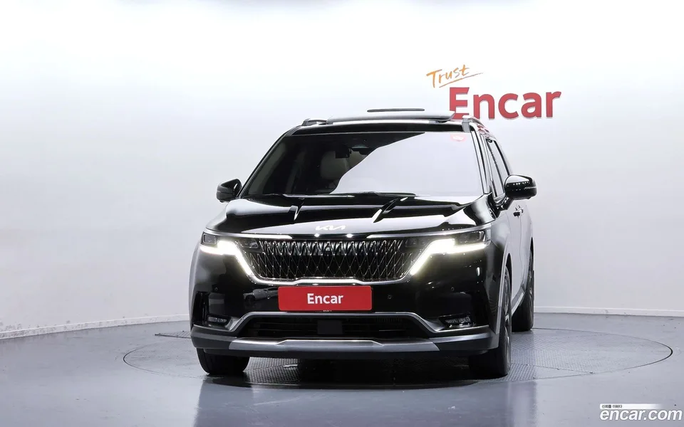 Kia Carnival 9 2022 — thumbnail 3