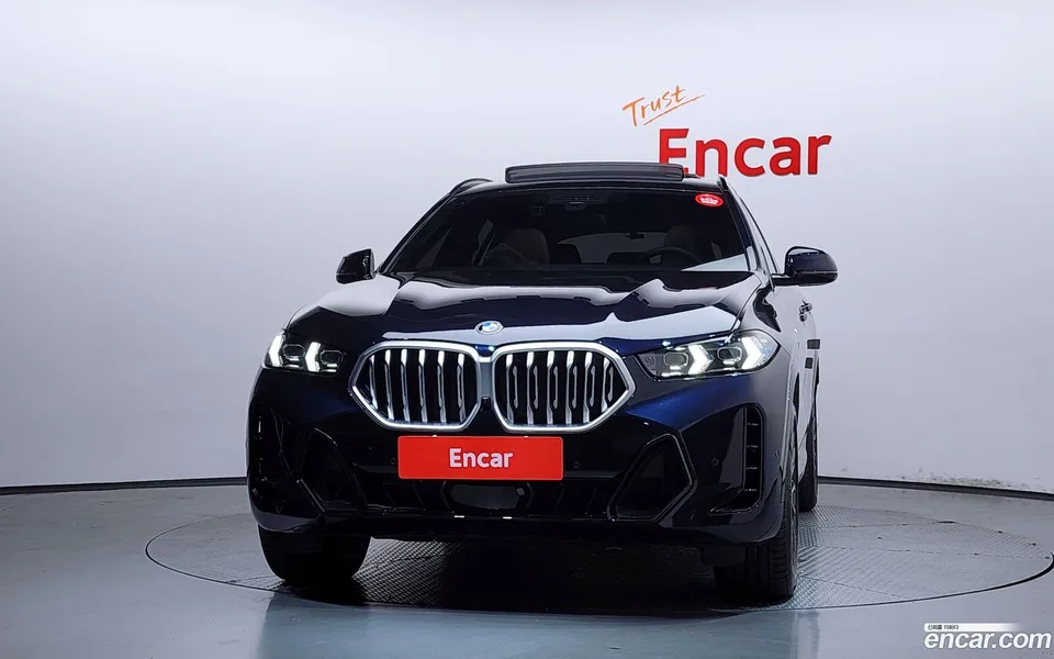 BMW X6 xDrive40i M 2025 — thumbnail 3