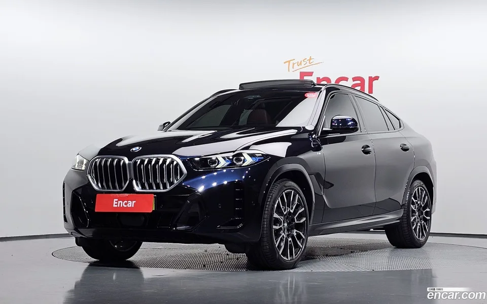 BMW X6 xDrive40i M 2024 — photo 1, buy with delivery to Moscow