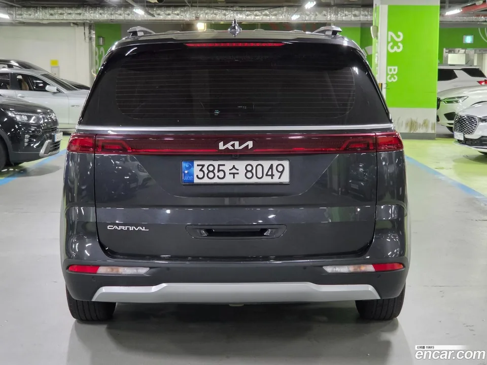 Kia Carnival 9 2022 — thumbnail 2