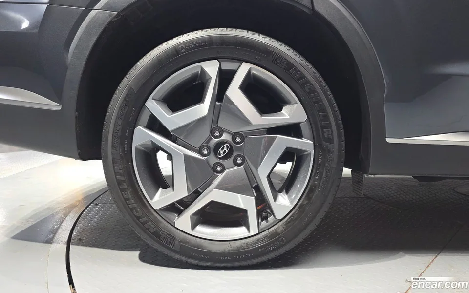 Hyundai Palisade 2.2 2WD 2023 — thumbnail 2