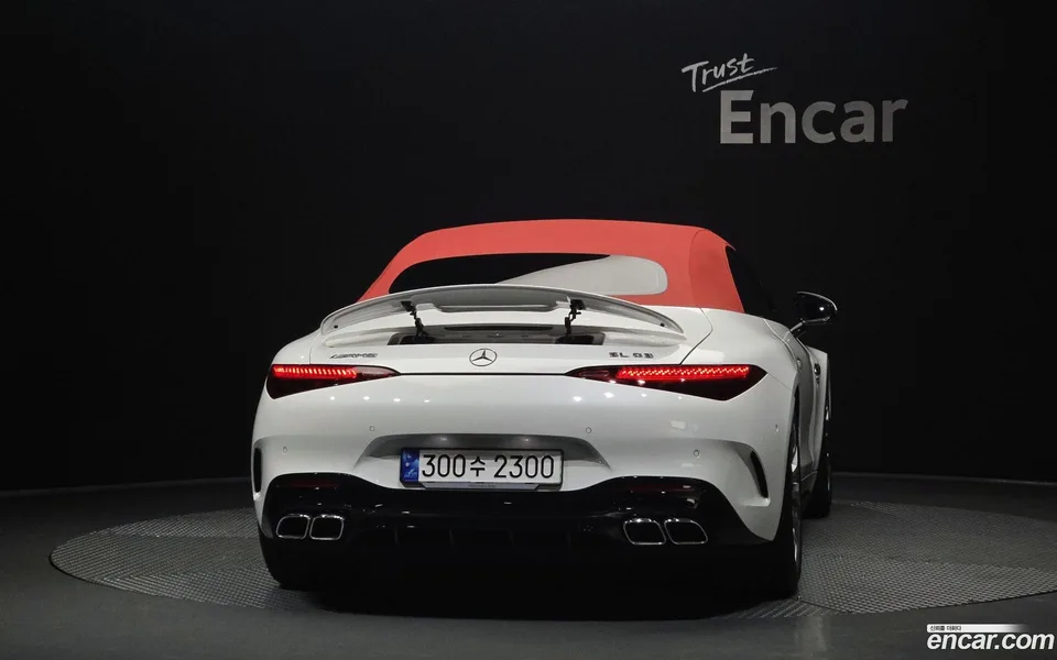 Mercedes-Benz SL-Class AMG SL63 4MATIC+ 2023 — thumbnail 4
