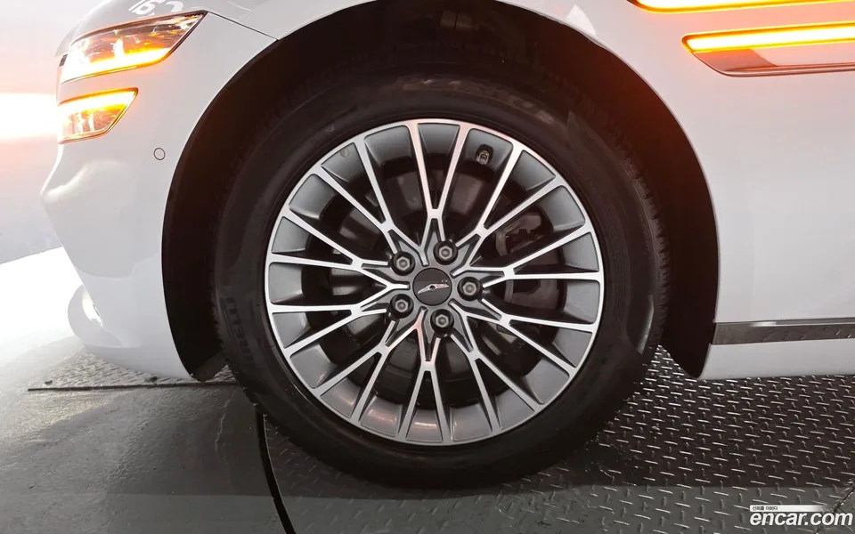 Genesis G80 2.5 AWD 2024 — thumbnail 5