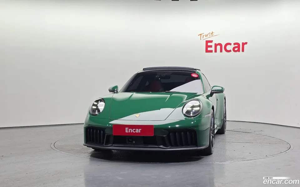 Porsche 911 (992) 4 GTS 2025 — thumbnail 3