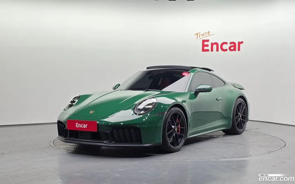 Porsche 911 (992) 4 GTS 2025 — photo 1, buy with delivery to Moscow
