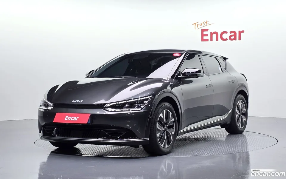 Kia EV6 2024 — photo 1, buy with delivery to Moscow