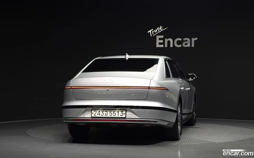 Hyundai Grandeur 3.5 LPG 2WD () 2026 — thumbnail 4