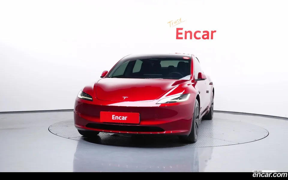 Tesla Model 3 AWD 2024 — thumbnail 3