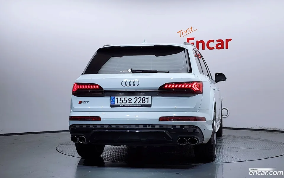 Audi SQ7 (4M) 4.0 TFSI 2023 — thumbnail 4