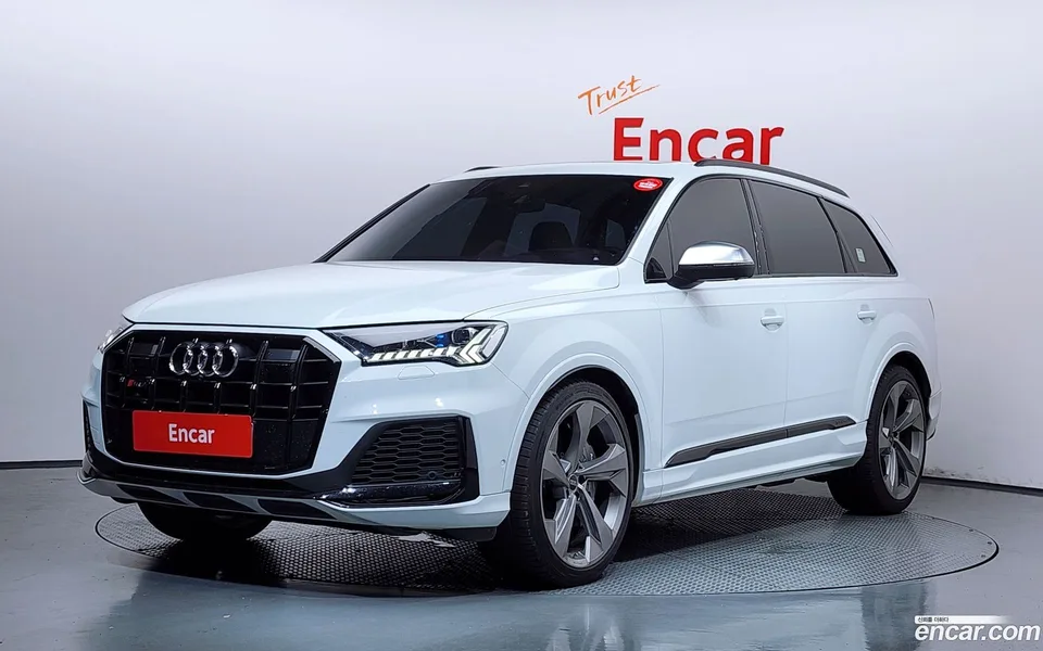 Audi SQ7 (4M) 4.0 TFSI 2023 — photo 1, buy with delivery to Moscow