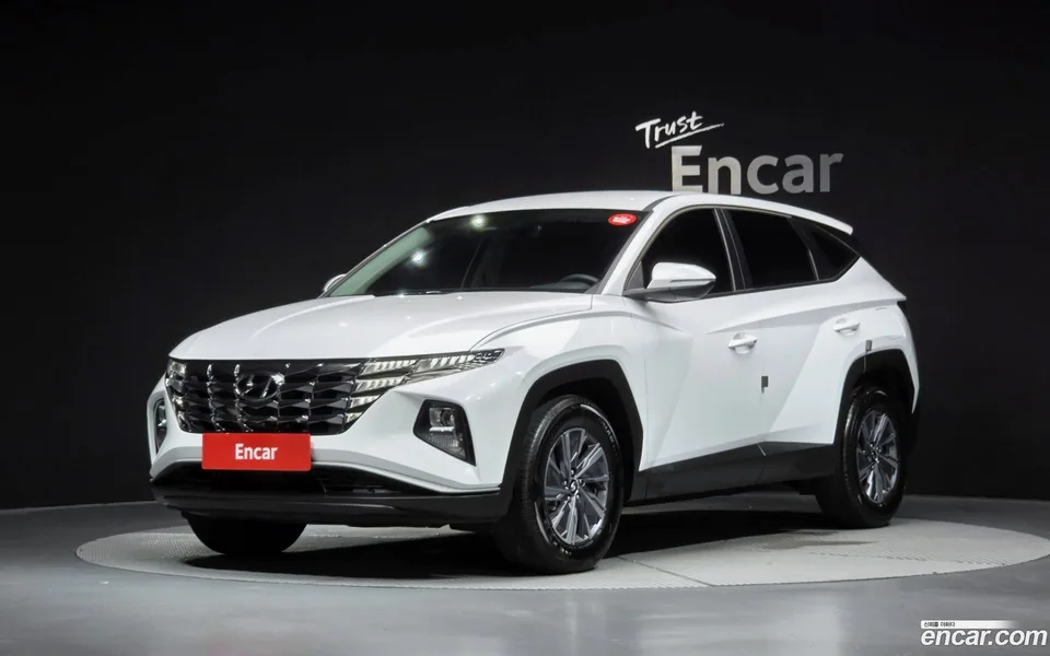 Hyundai Tucson Hybrid 2WD 2023 — photo 1, buy with delivery to Moscow