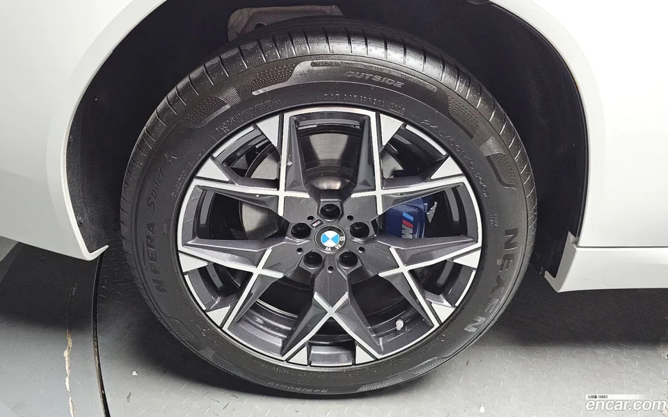 BMW X3 xDrive 20 M 2025 — thumbnail 5