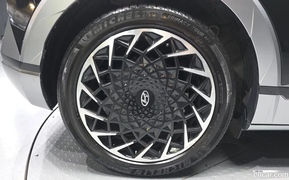 Hyundai Ioniq 5 2022 — thumbnail 5