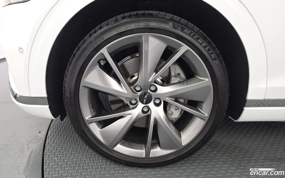 Genesis GV70 2.5T AWD 2024 — thumbnail 2