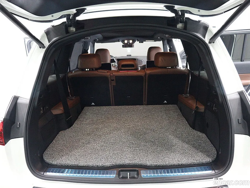 Mercedes-Benz GLS-Class GLS580 4MATIC 2024 — thumbnail 5