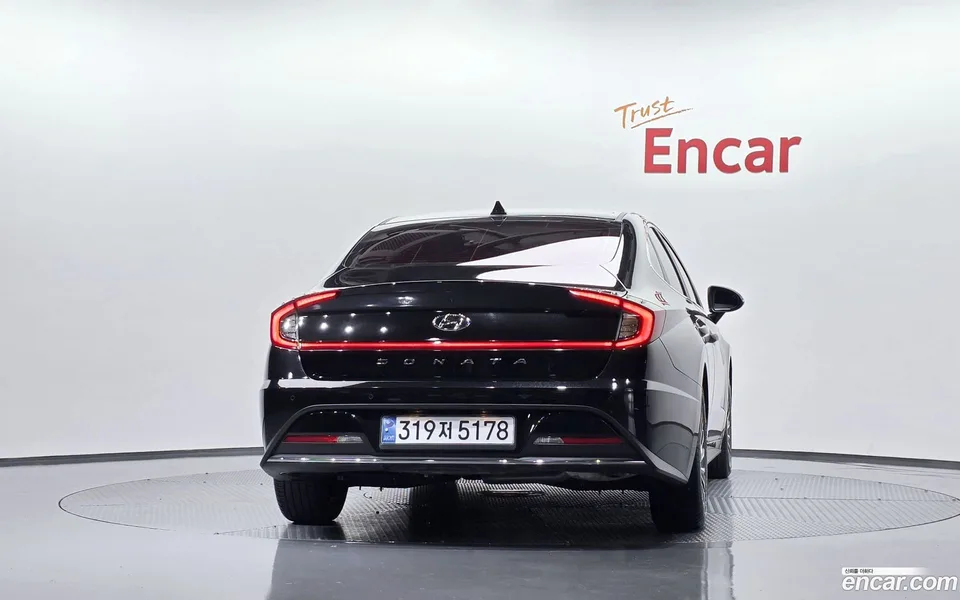 Hyundai Sonata Hybrid 2022 — thumbnail 4