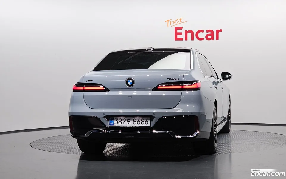 BMW 7 Series 740d xDrive M 2026 — thumbnail 4