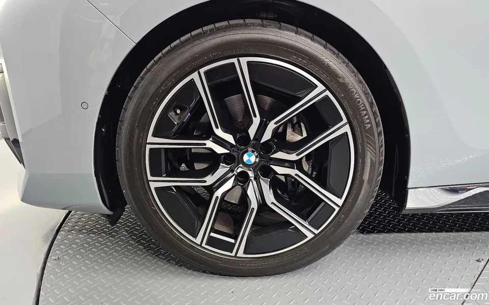 BMW 7 Series 740d xDrive M 2026 — thumbnail 5