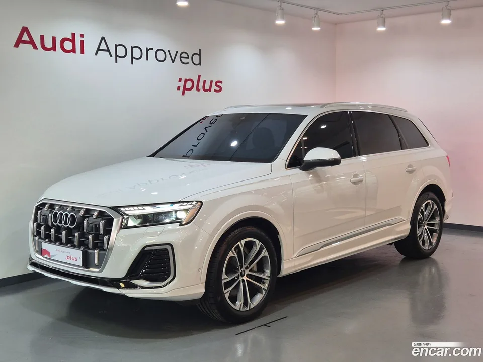 Audi Q7 (4M) 50 TDI 2026 — photo 1, buy with delivery to Moscow