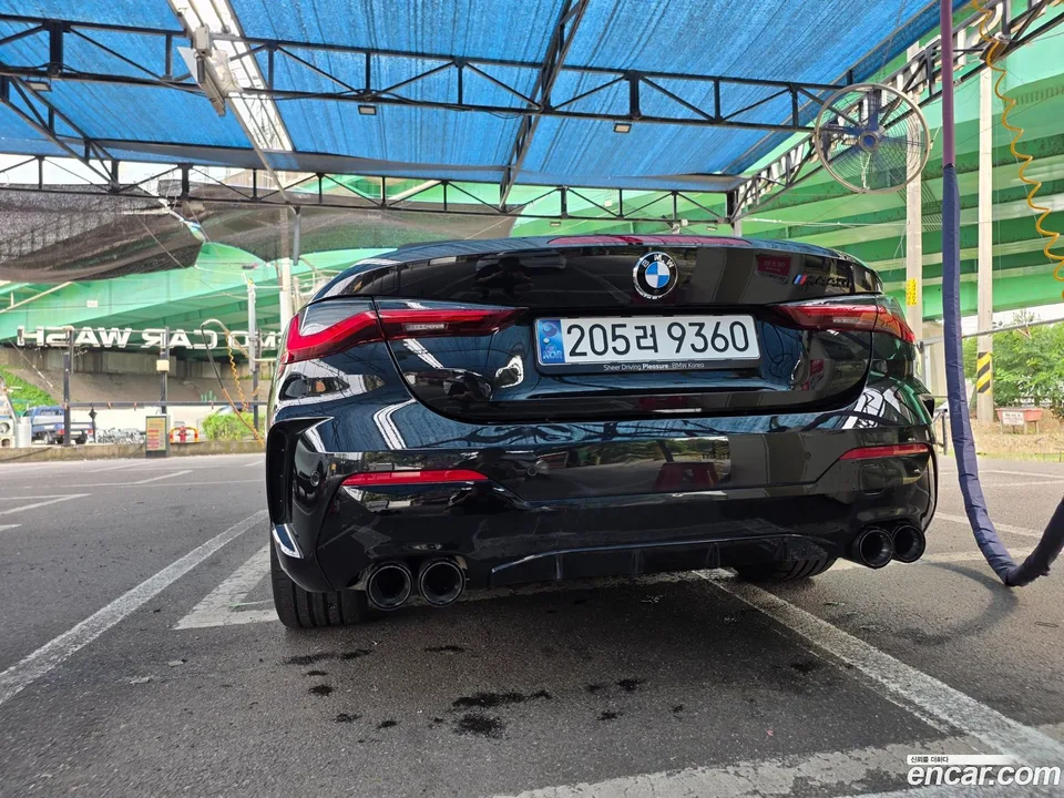 BMW 4 Series 420i M 2024 — thumbnail 4