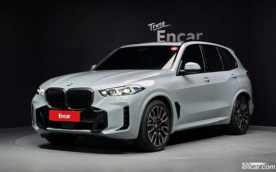 BMW X5 xDrive 30d M 2026 — photo 1, buy with delivery to Moscow