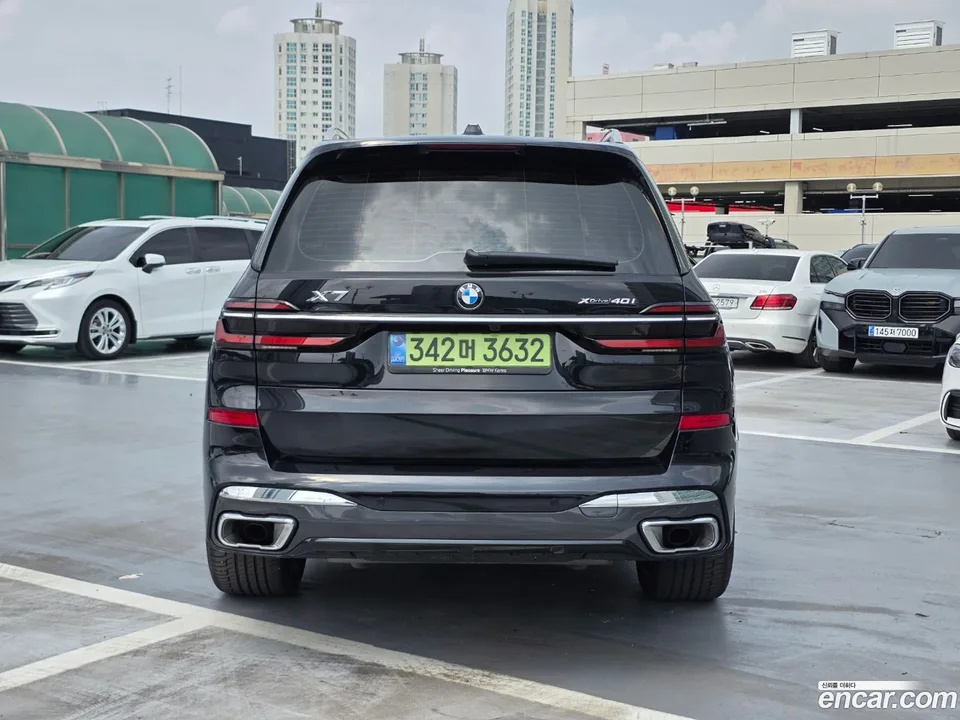 BMW X7 xDrive 40i M 6 2026 — thumbnail 4
