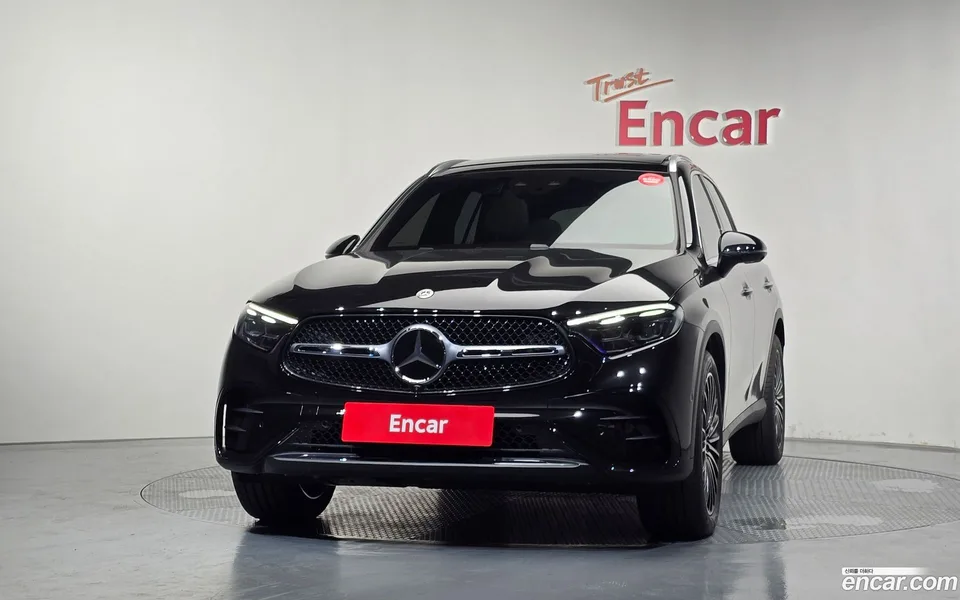 Mercedes-Benz GLC-Class GLC300 4MATIC AMG Line 2026 — миниатюра 3