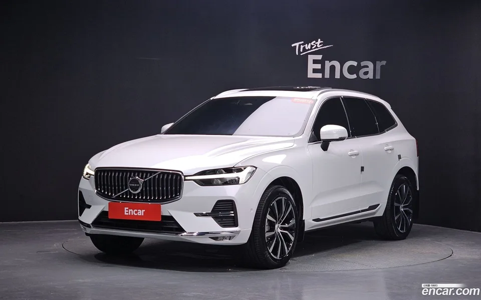 Volvo XC60 B6 2024 — photo 1, buy with delivery to Moscow