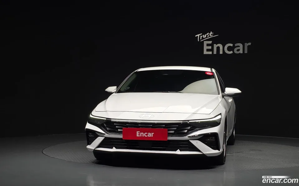 Hyundai Avante CN7 1.6 2024 — thumbnail 3