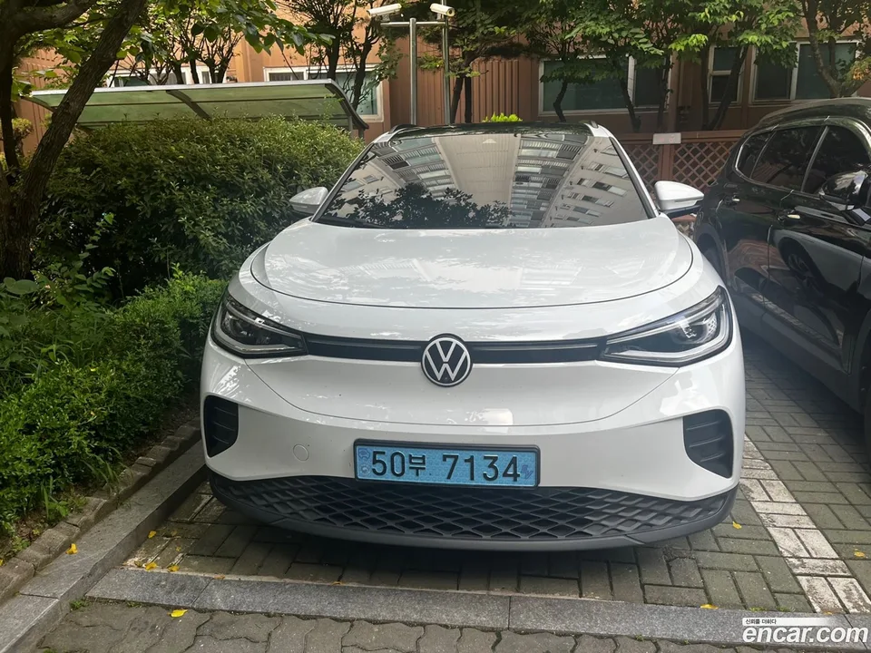 Volkswagen ID.4 2023 — thumbnail 3