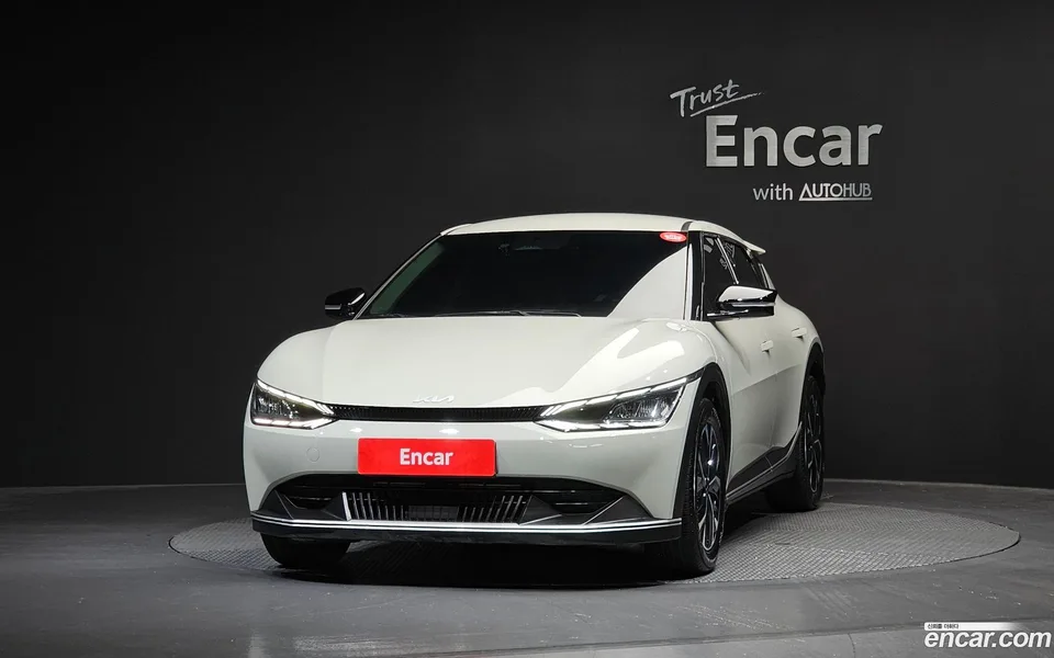 Kia EV6 2023 — thumbnail 3
