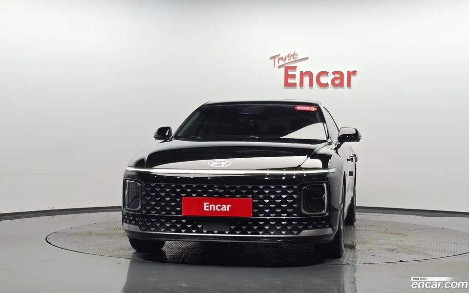 Hyundai Grandeur 2.5 2WD 2023 — thumbnail 3