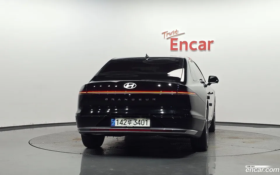 Hyundai Grandeur 2.5 2WD 2023 — thumbnail 4