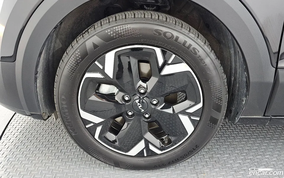 Kia Niro EV 2023 — thumbnail 2