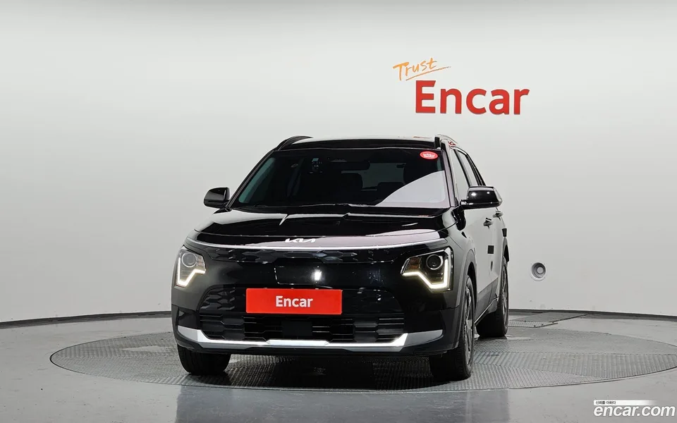 Kia Niro EV 2023 — thumbnail 3