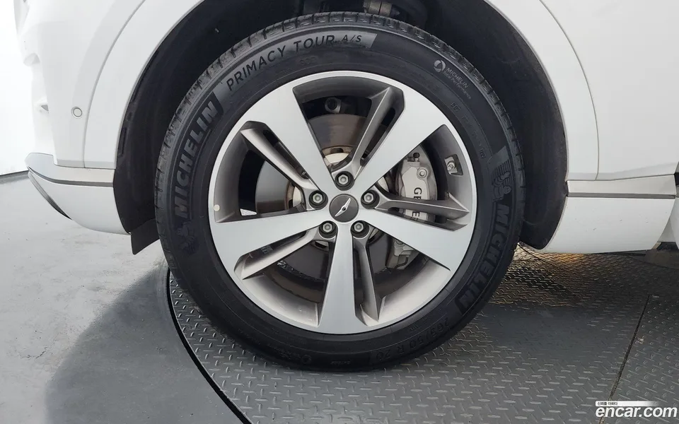 Genesis GV80 2.5T AWD 2023 — thumbnail 2
