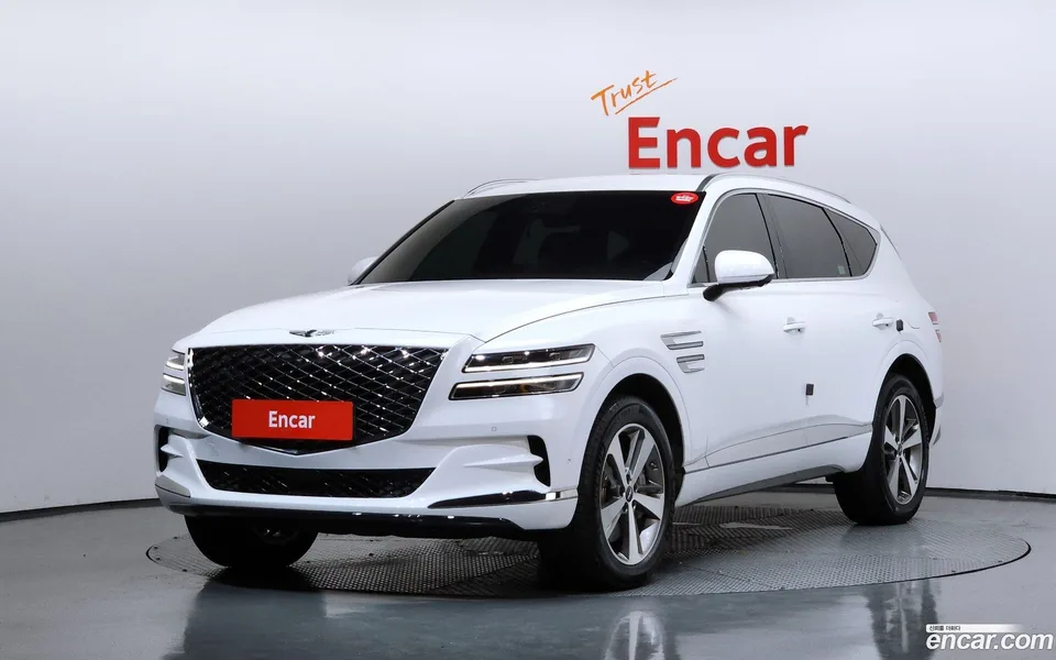Genesis GV80 2.5T AWD 2023 — photo 1, buy with delivery to Moscow