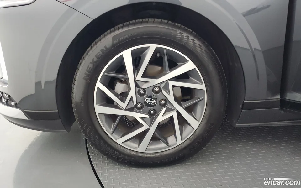 Hyundai Grandeur Hybrid 2023 — thumbnail 2