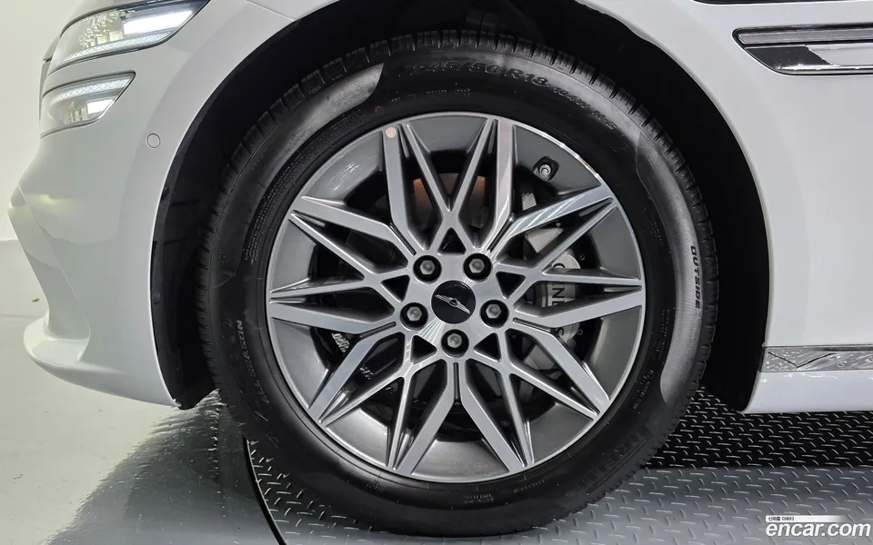 Genesis G80 2.5 2WD 2024 — thumbnail 2