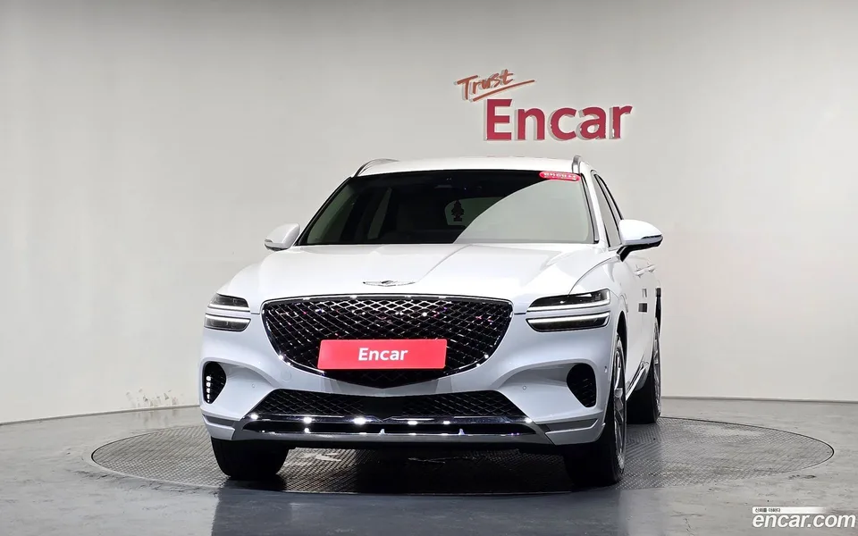 Genesis GV70 2.5T 2WD 2023 — thumbnail 3