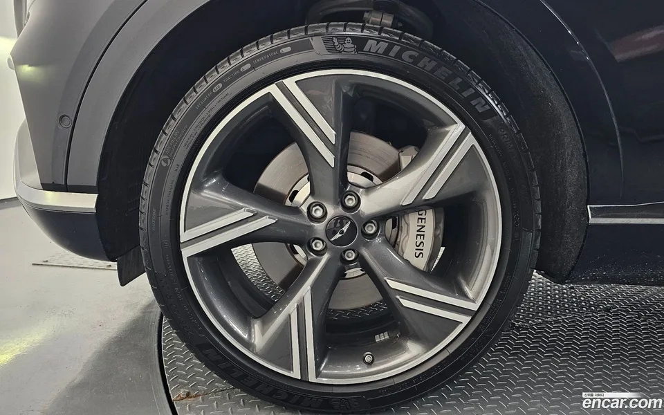 Genesis GV80 2.5T 2WD 2024 — thumbnail 2
