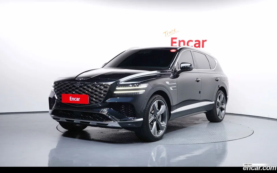 Genesis GV80 2.5T 2WD 2024 — photo 1, buy with delivery to Moscow