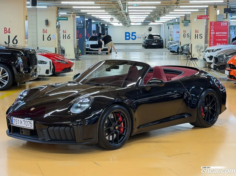 Porsche 911 (992) GTS 2026 — photo 1, buy with delivery to Moscow