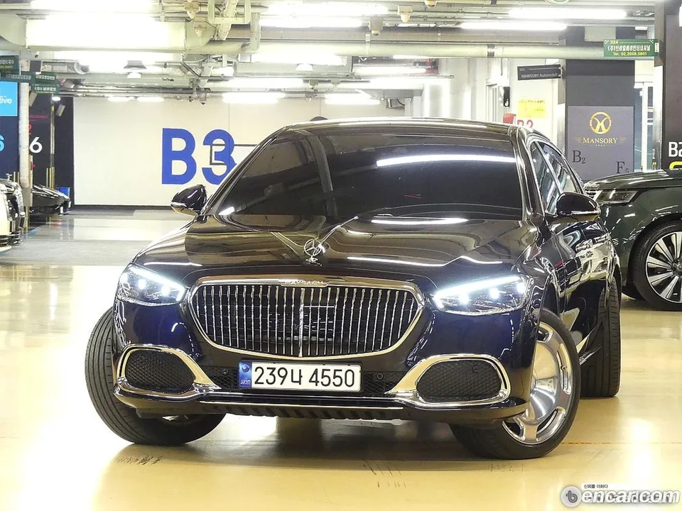 Mercedes-Benz S-Class S580 4MATIC 2023 — thumbnail 3