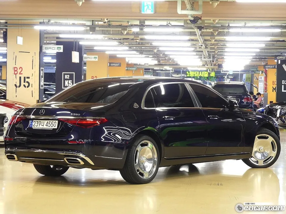 Mercedes-Benz S-Class S580 4MATIC 2023 — thumbnail 4