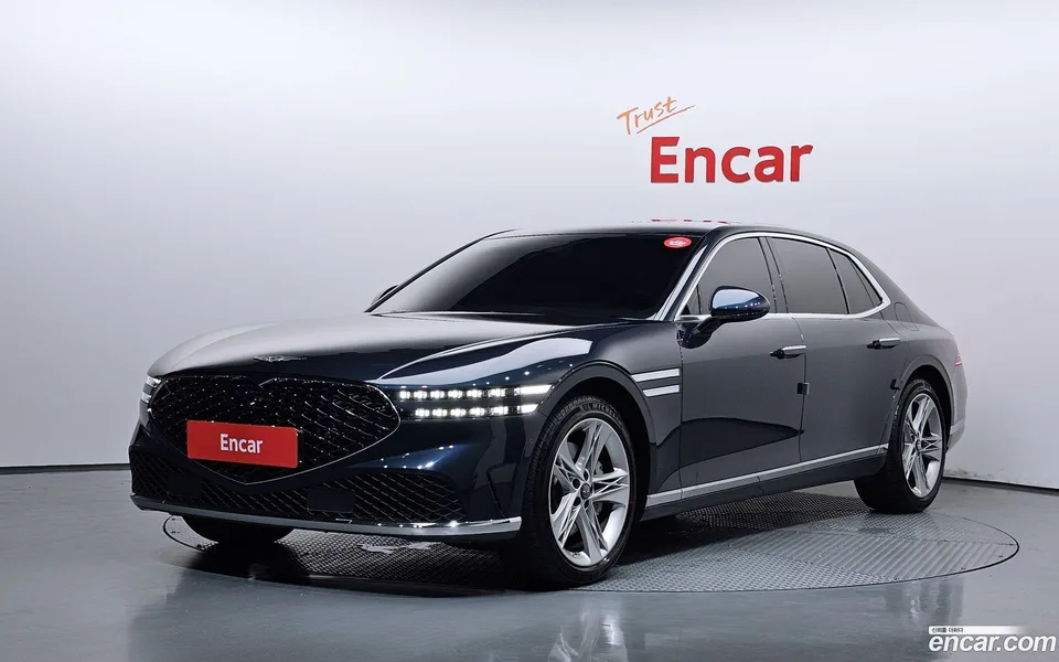 Genesis G90 3.5 AWD 2022 — photo 1, buy with delivery to Moscow