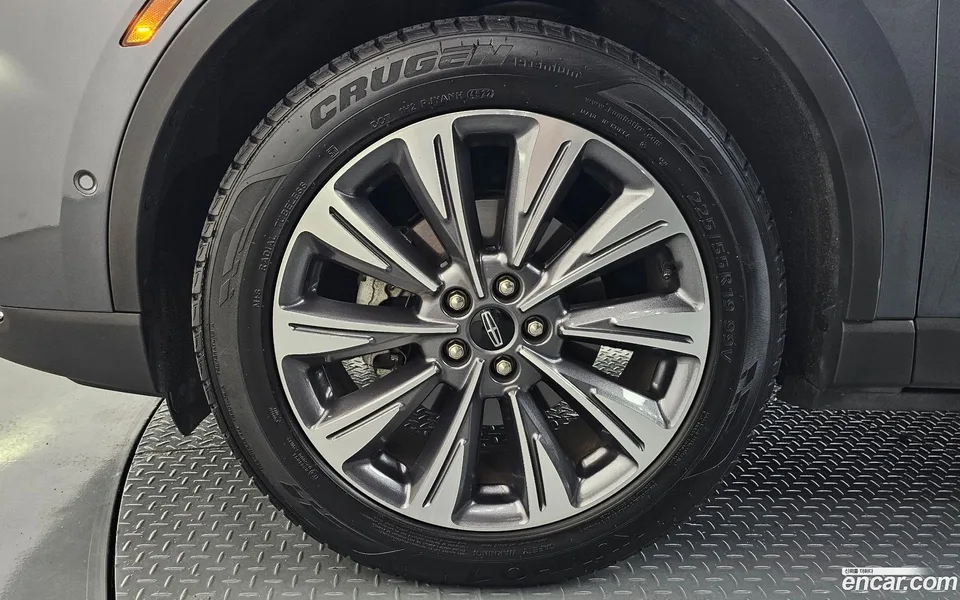 Lincoln Corsair 2.0 AWD 2022 — thumbnail 2