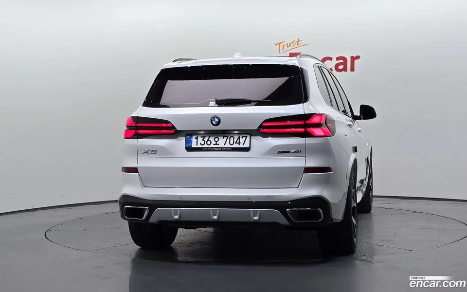 BMW X5 xDrive 40i M 2025 — thumbnail 4