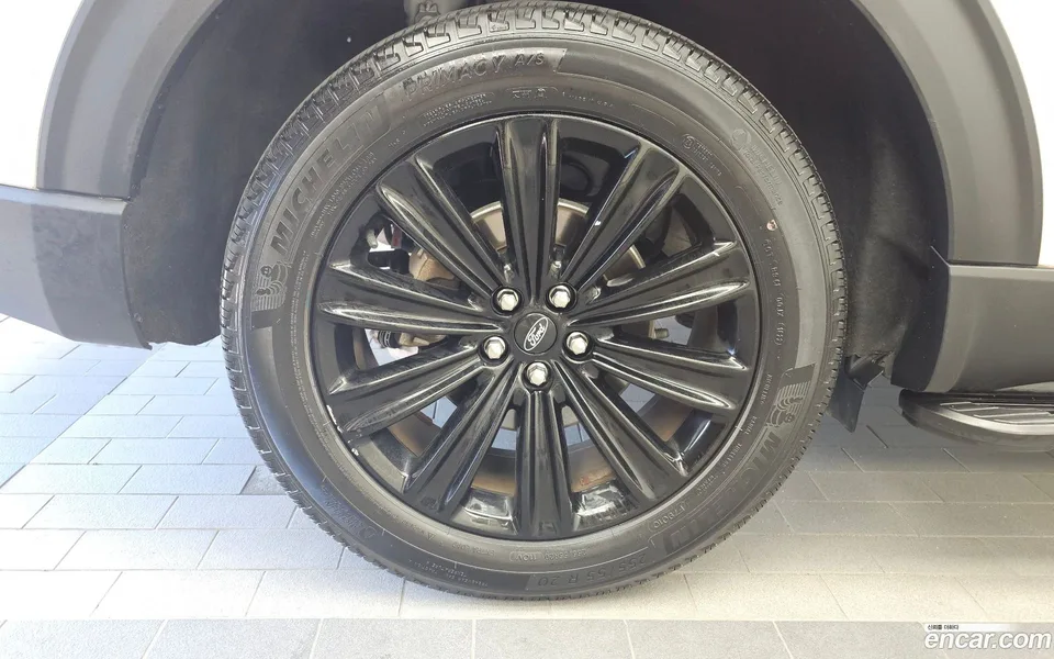Ford Explorer 2.3 4WD 2022 — thumbnail 2