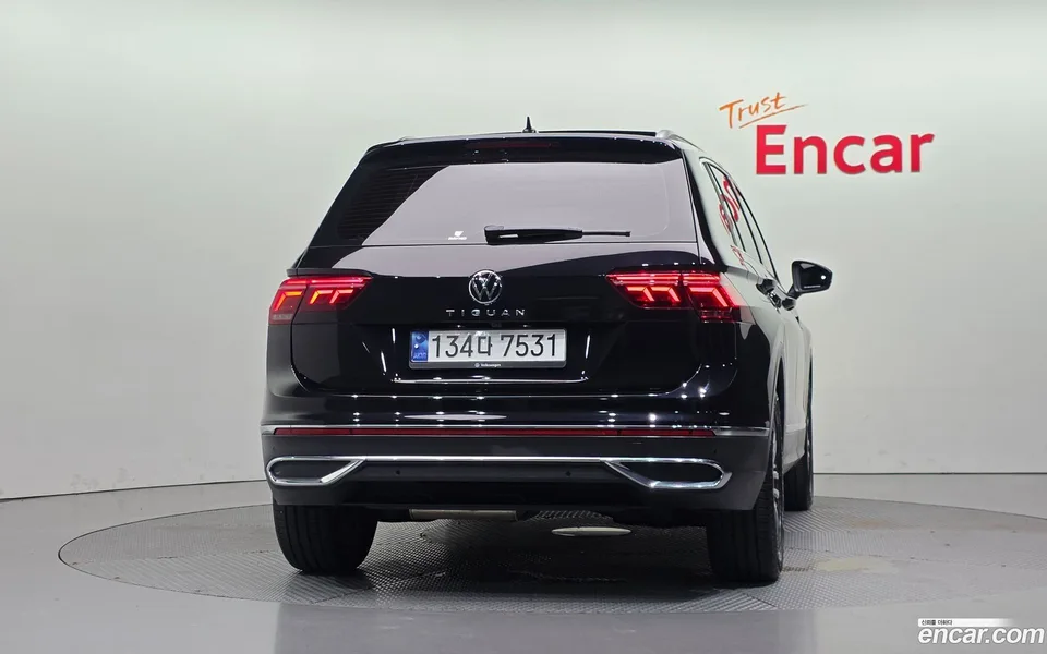 Volkswagen Tiguan 2.0 TDI 2023 — thumbnail 4